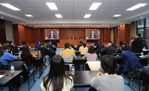 https://news.jlu.edu.cn/__local/2/AD/E1/17170A6C00D3BCE23F33CD3E71E_EFDF1220_61C5F.jpg
